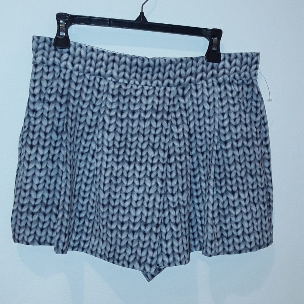 Banana republic ladies shorts